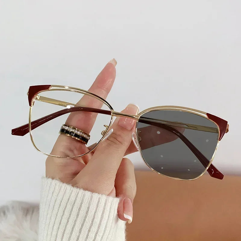 Retro Lady Cat Eye Glasses Frame Anti Blue Light Photochromic Glasses Computer Goggles Women Eyewear Clear Lens Gafas Mujer