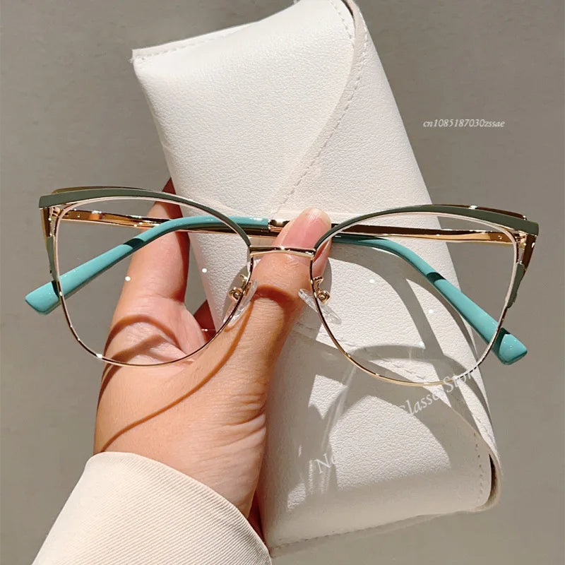 New Minimalist Metal Anti Blue Light Glasses for Women Fashion Cat Eye Glasses Business Computer Goggles